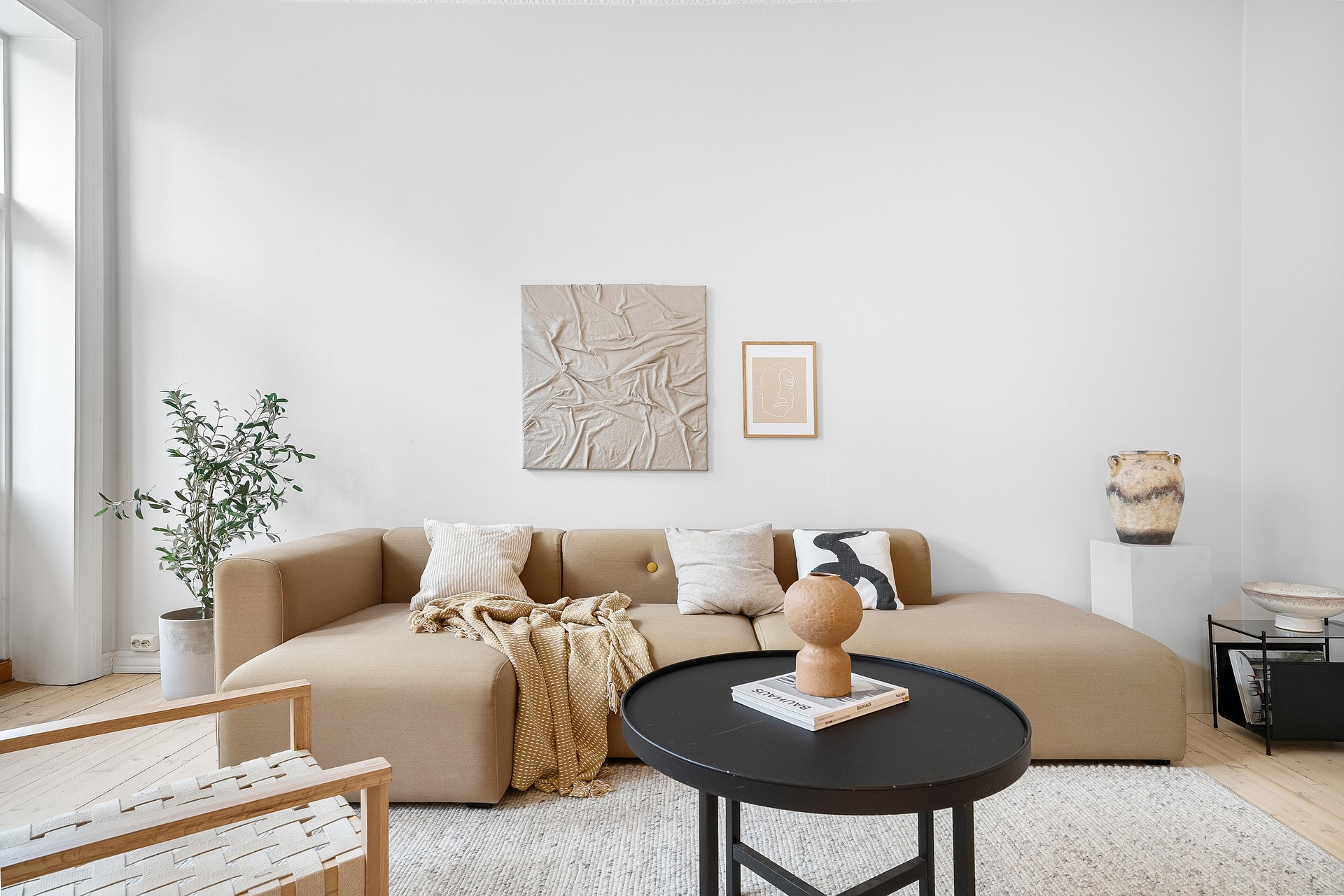 Minimal Studio Home